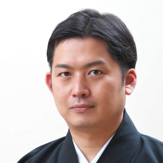 喜納 吏一