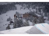 ����R�E�a���X�L�[��̃C���[�W