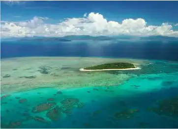 グリーン島（空撮）