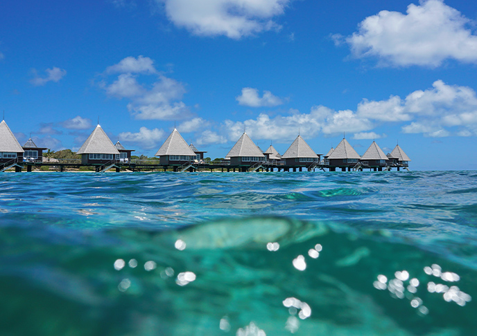 水上バンガロー