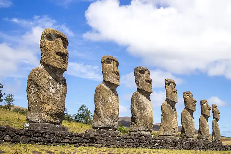 アフ・アキヴィの側面図