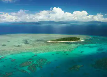 グリーン島（空撮）