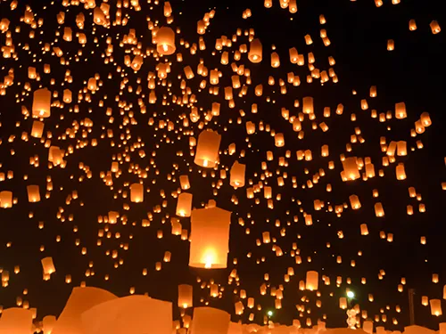 天燈上げ イメージ