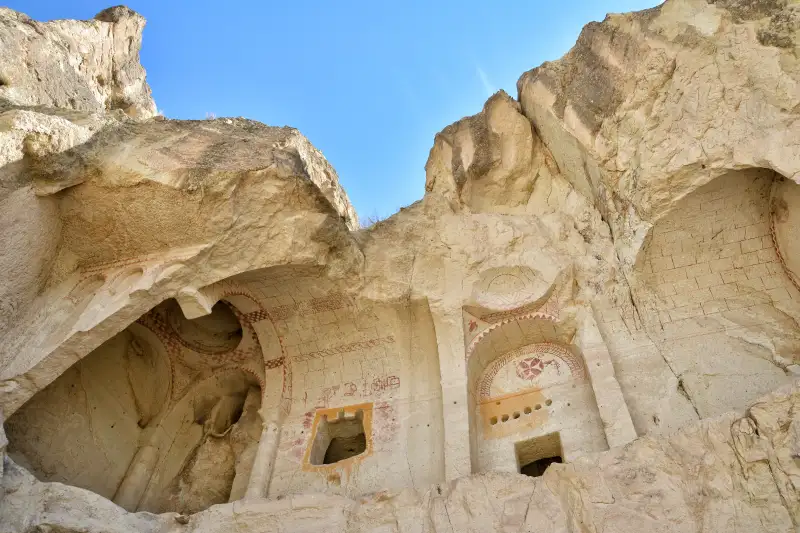 ギョレメ野外博物館の古代の洞窟教会