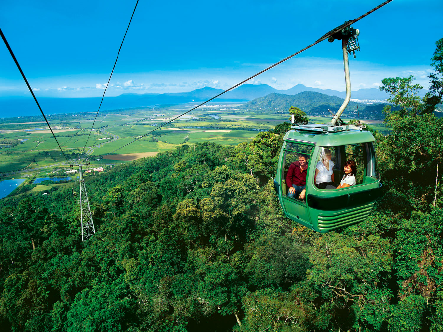 ケアンズからキュランダへの行き方 高原鉄道とスカイレール