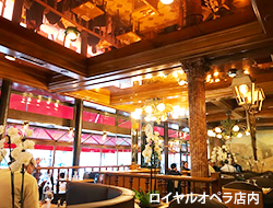 【カフェランチ付プラン】なら、人気店でフランス定番料理も楽しめる 