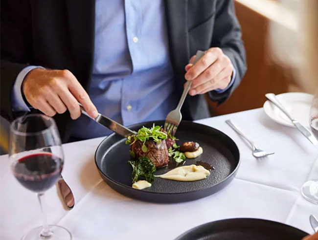 4コースアラカルトとワイン