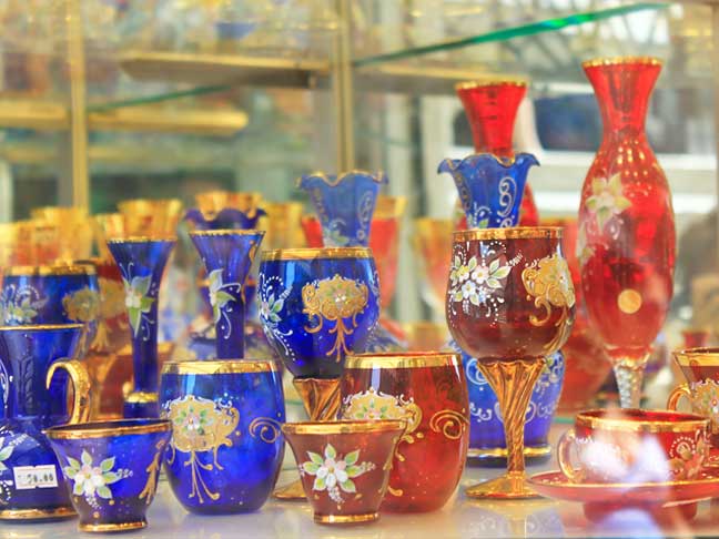 優雅な島めぐり散策、日本語アシスタントがしっかりサポート