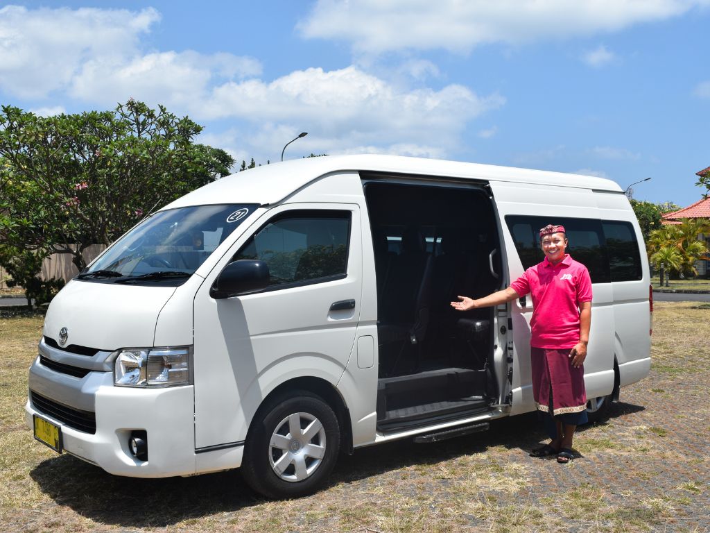 日本語ガイド同行&ホテル送迎付きだから初めてでも安心