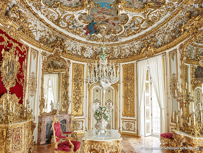 ルートヴィヒ２世が多くの時間を過ごしたリンダーホーフ城