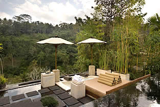 アユンリラクゼーションヴィラ特典とは？