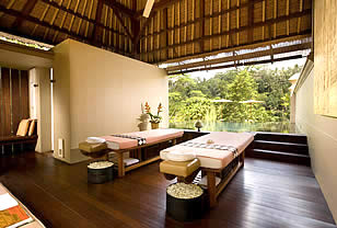 アユンリラクゼーションヴィラ特典とは？