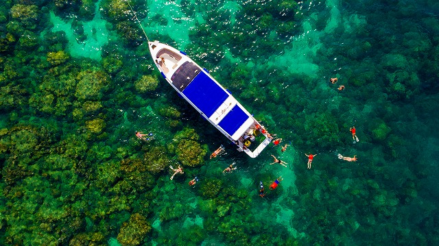 シュノーケリング（イメージ）