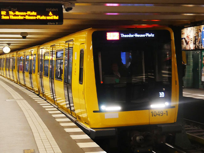 ご宿泊ホテルから出発なのでとても便利。また、ツアーには公共交通機関1日乗車券もついています！