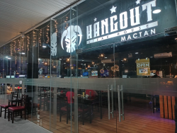 ステーキハウス『ハングアウト』