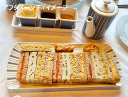 英国伝統のアフタヌーンティー付き