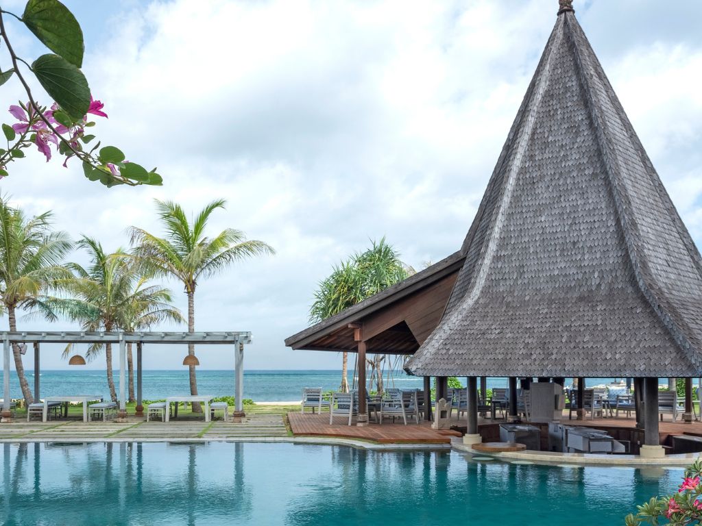 シーサイドキャンドルライトディナー at サダラリゾート（送迎付き）｜オプショナルツアーの予約はJTB