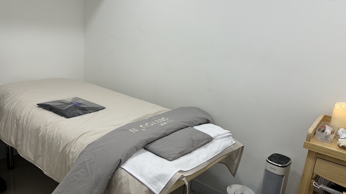 🛁高解像度肌診断体験とフェイスマッサージ