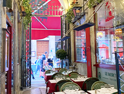 リヨンご滞在ホテルからの出発でとっても便利!