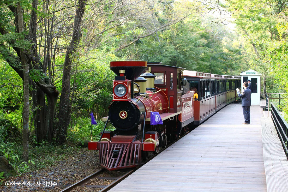 自然と共存するテーマパークエコランド！ランドを列車でめぐる～