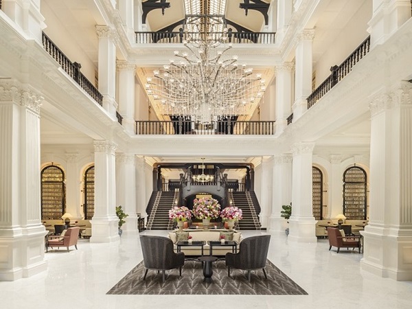 華やかな空間で楽しむ『アフタヌーンティー』