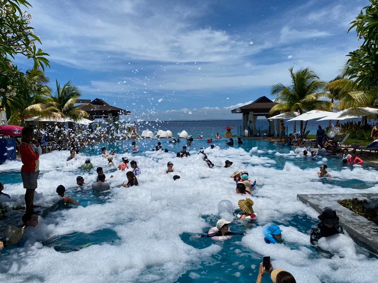 ★毎週土曜日限定の「泡パーティー」