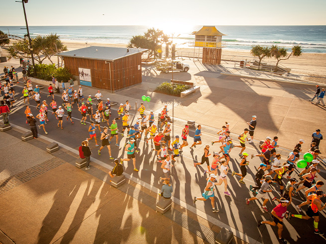 ★MyBus限定価格★ 2026ゴ－ルドコ－ストマラソン ホテル３泊＋空港送迎 パッケ－ジ