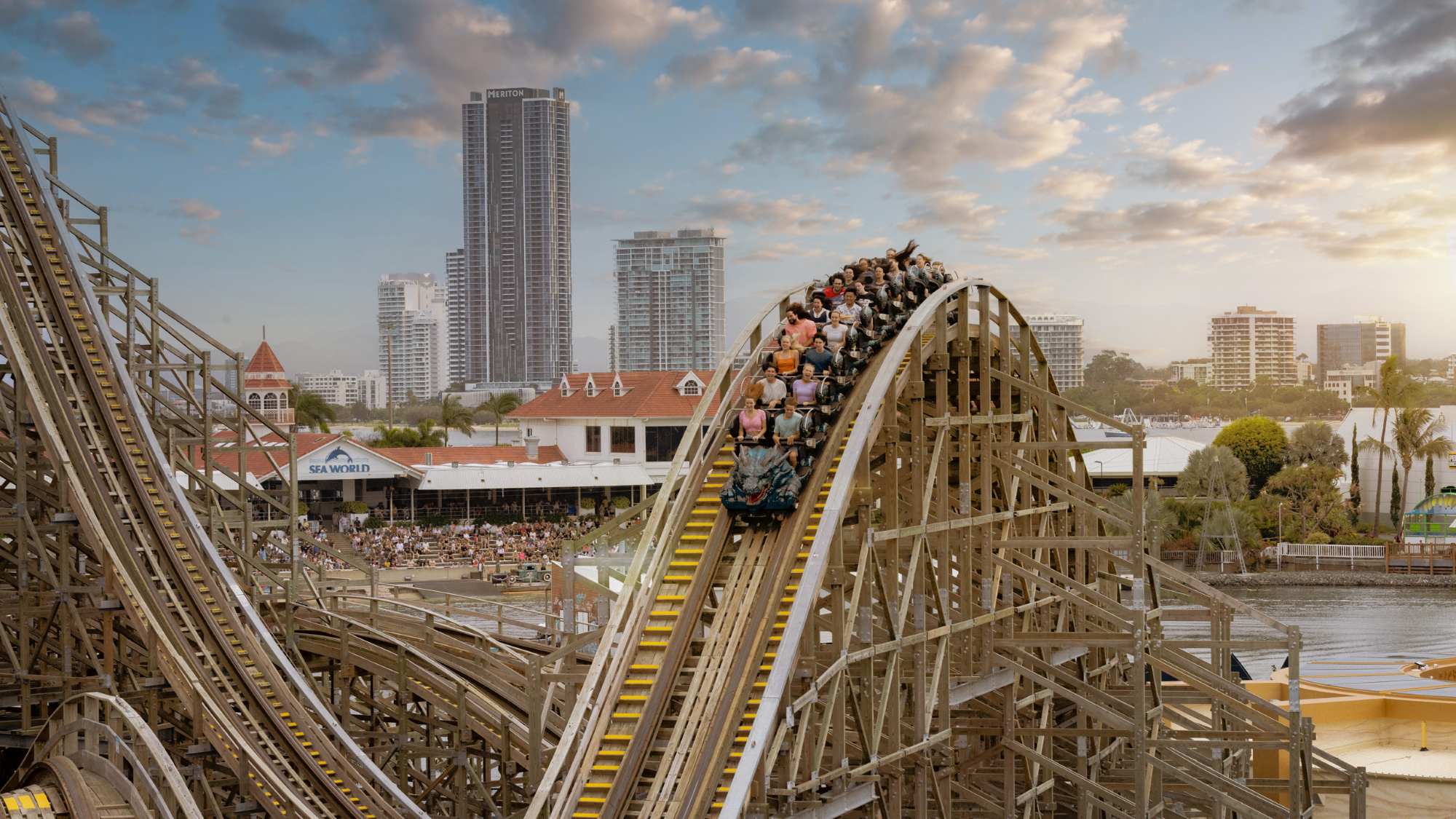 スリル満点のアトラクション