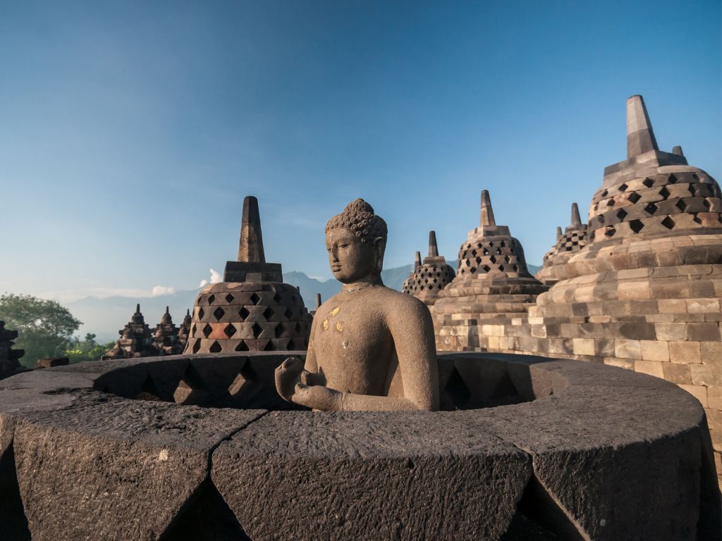 ボロブドゥール寺院とは？