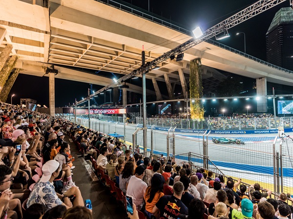 【チケット】ターン1 グランドスタンド（TURN 1 GRANDSTAND）