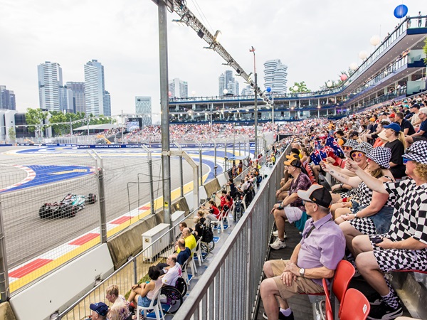 【チケット】ターン1 グランドスタンド（TURN 1 GRANDSTAND）