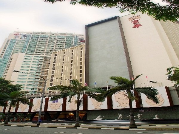 【ホテル】ホテル・ロイヤル (Hotel Royal)