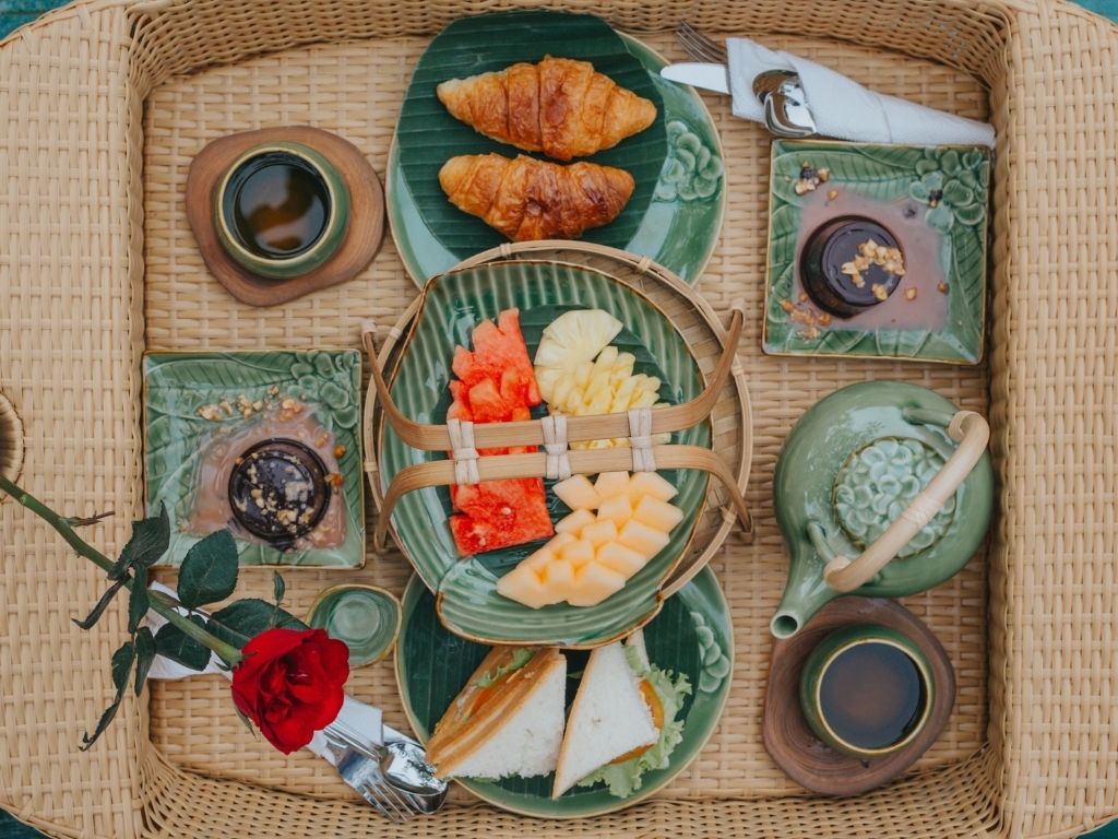 フローティングアフタヌーンティー