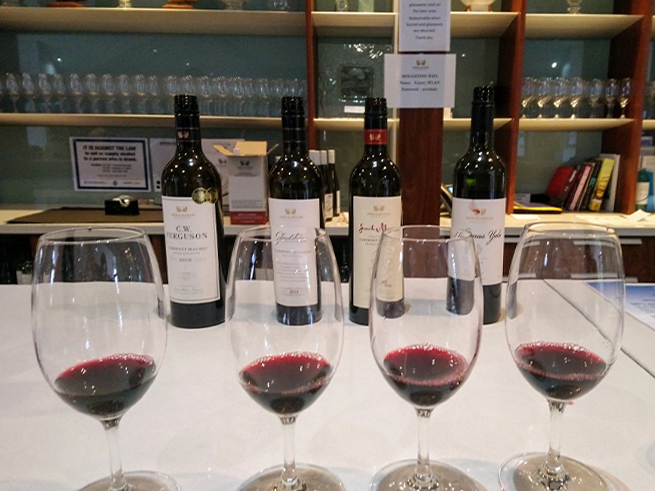 ワイナリーでの試飲＆ランチ