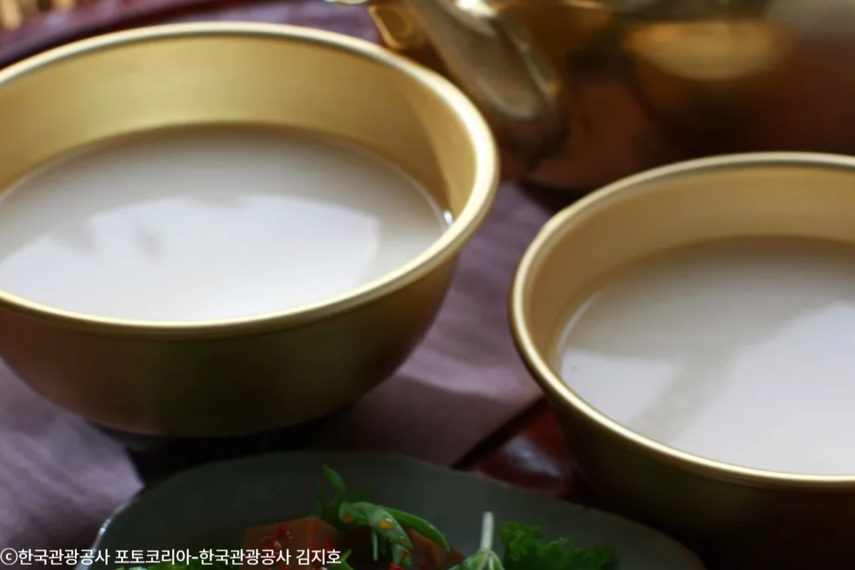 🍲昼食:すいとん、チヂミ、マッコルリ(お酒飲めない方はソフトドリンク)🍻