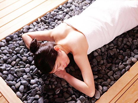 60分 IWA ホット スパ（IWA Hot Spa）