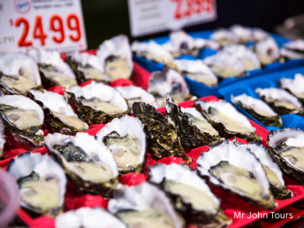 食の宝庫・サウスメルボルンマーケットも見学