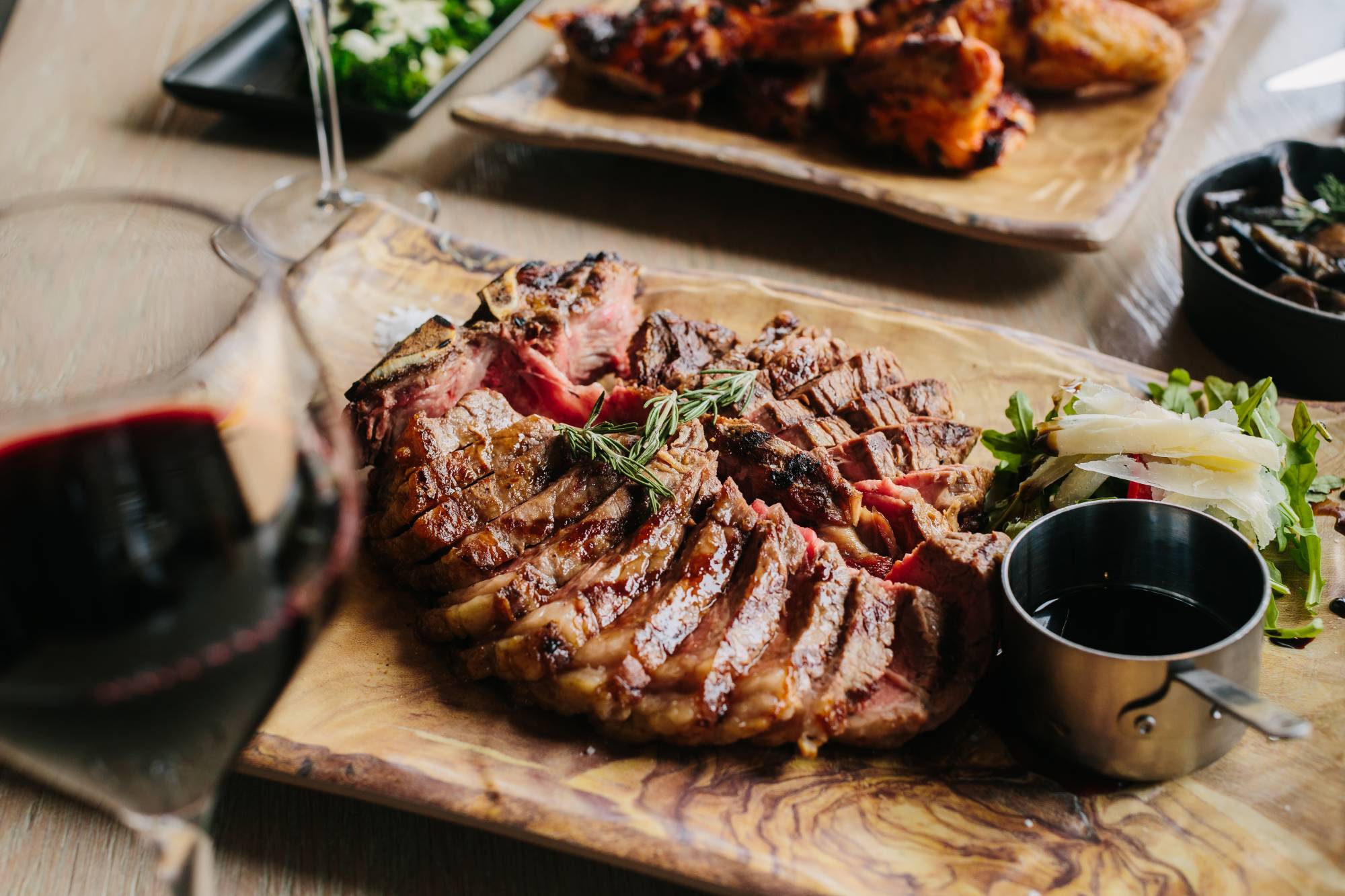 【ミールクーポン・事前予約】クリフォーズグリル＆ラウンジ 3コースディナー