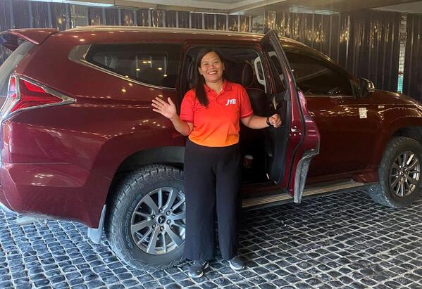 日本語ガイドと専用車で安心サポート