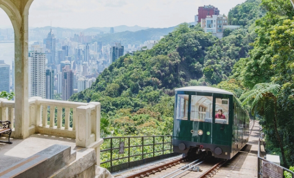 【ツアーバスで快適！】半日で巡る香港定番観光