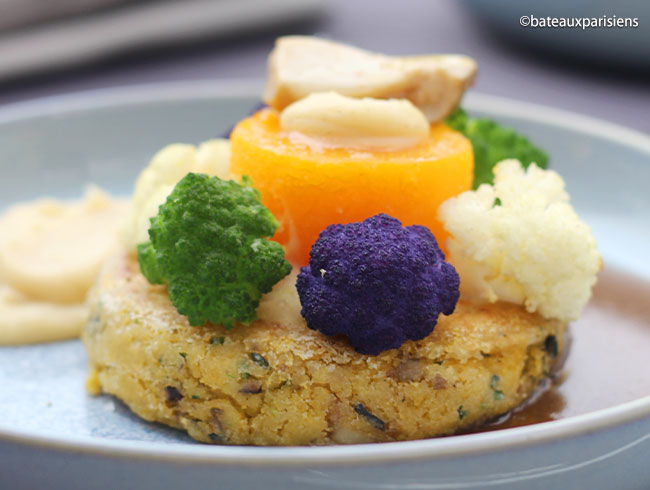 大好評！季節の食材をふんだんに使ったシェフおすすめのフランス料理