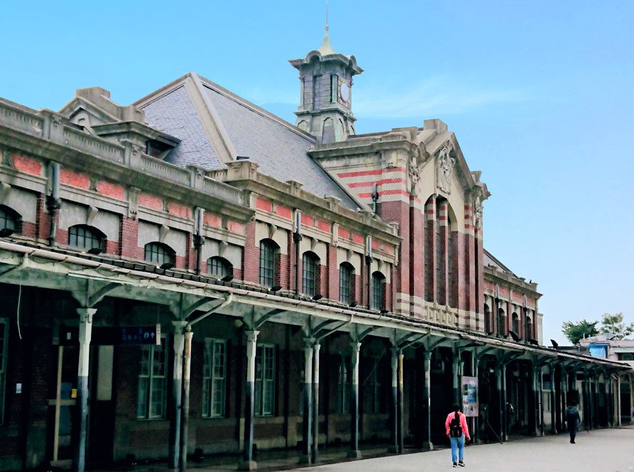 ＜台北発／台中発＞台中旧市街 歴史散策＆食べ歩きウォーキングツアー