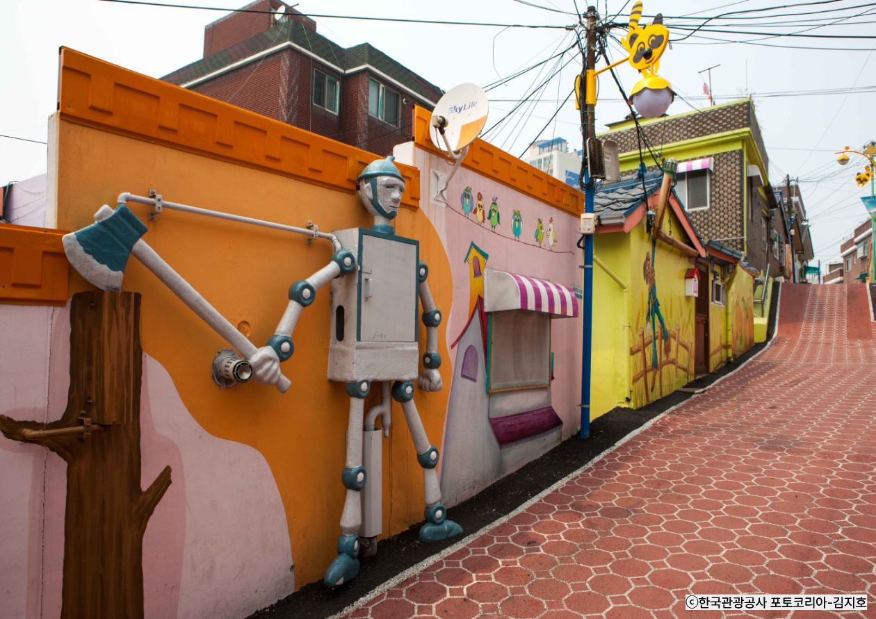 🏰 松月洞童話村(ソンウォルドン・トンファマウル)