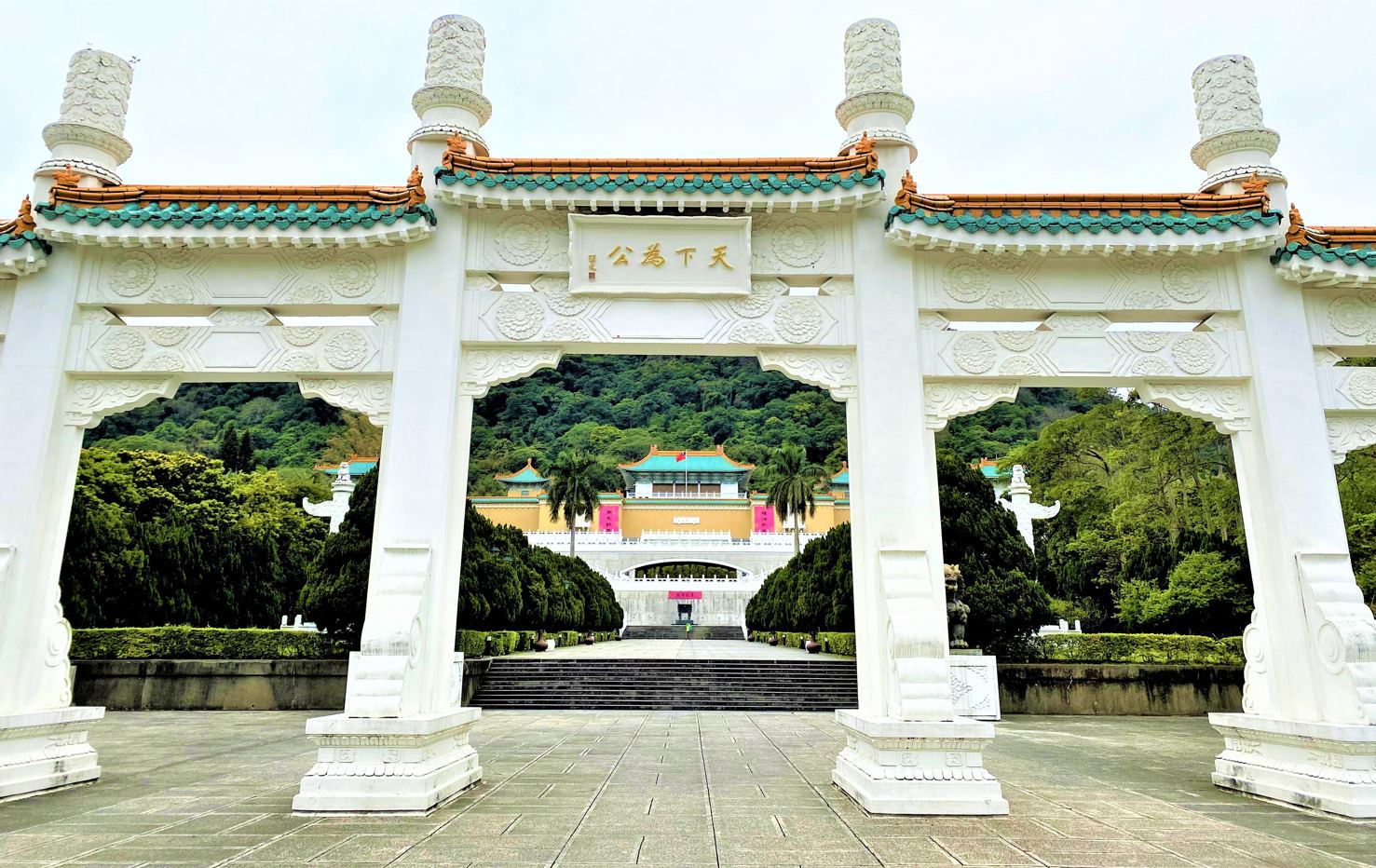 ベテランガイドがご案内するディープな故宮博物院【カフェでのセミナー付！】