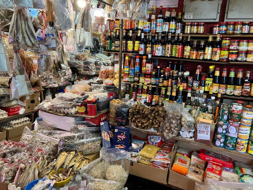 🐟長い歴史を誇る生鮮市場🥬