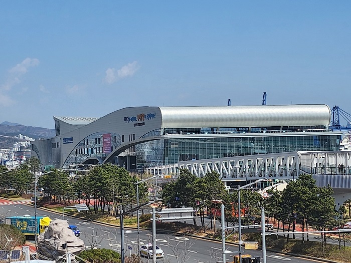 【釜山港】クルーズ寄港地発着! 日本語ガイドと貸切専用車（釜山市内）バン（定員5名）