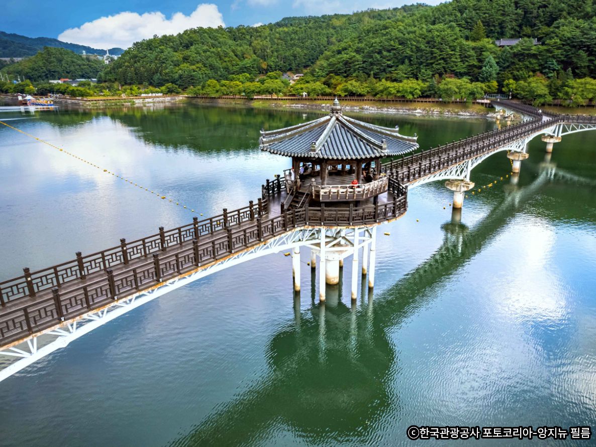 🌉月映橋で噴水ショーの鑑賞・散策⛲