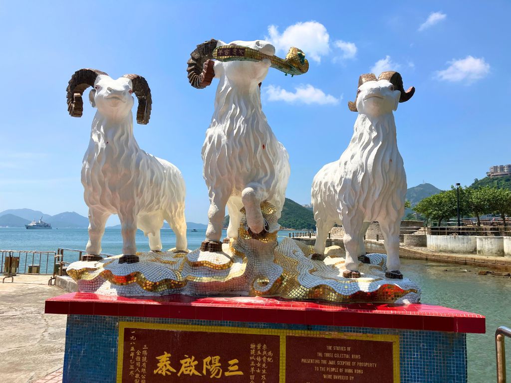 🐠レパルスベイで美しい海とパワースポット巡り🐐