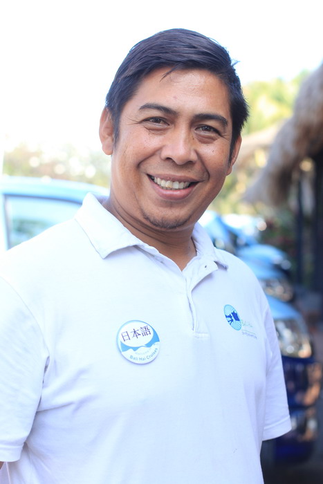 日本語対応OKなスタッフは、日本語スピーカーバッジをつけております！