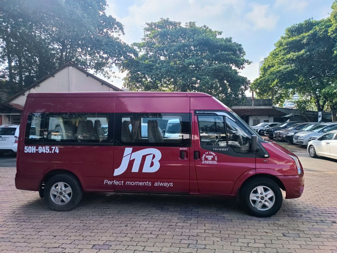 「らくらく安心」専用車送迎プラン   タンソンニャット空港 ー＞ホテル送迎